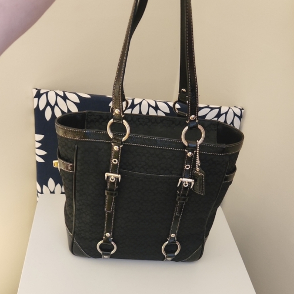 Coach Gallery Tote Shoulder Bag Signature Black Jacquard Patent Leather Silver